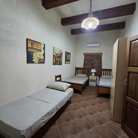 Villa Ta Bejza *