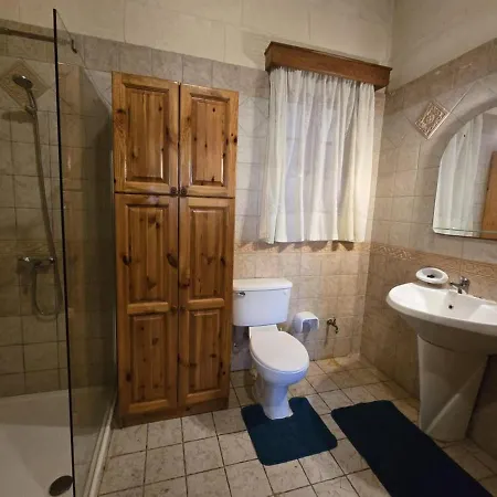 Ta Bejza Villa *