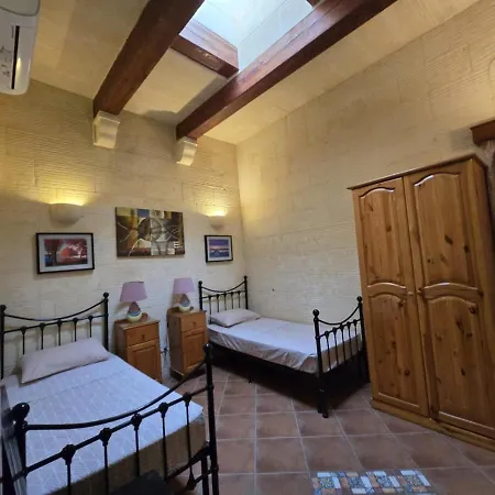 Villa Ta Bejza *